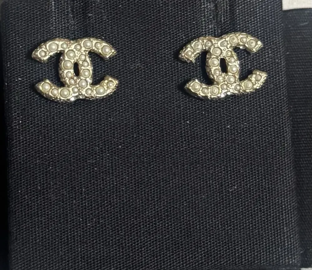 NWT Chanel Classic CC Logo Gold Pearl White with Crystal Stud Earrings